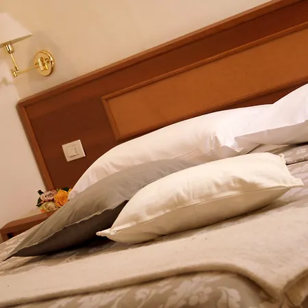 Bonifacio Hotel