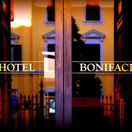 Отель Bonifacio 3*