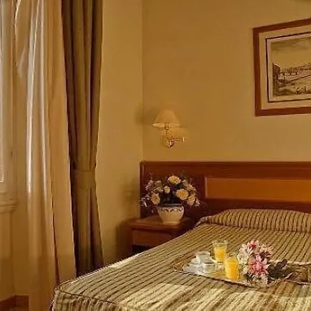 博尼法乔酒店