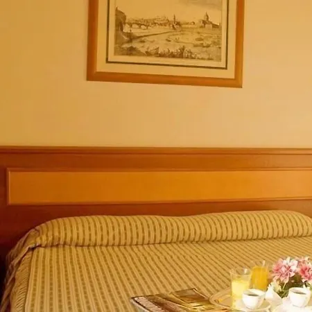 Szálloda Bonifacio 3*