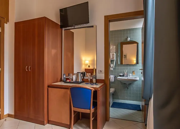 Bonifacio Hotel 3*