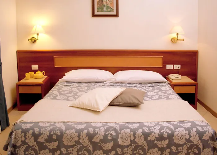 Bonifacio Hotel 3*