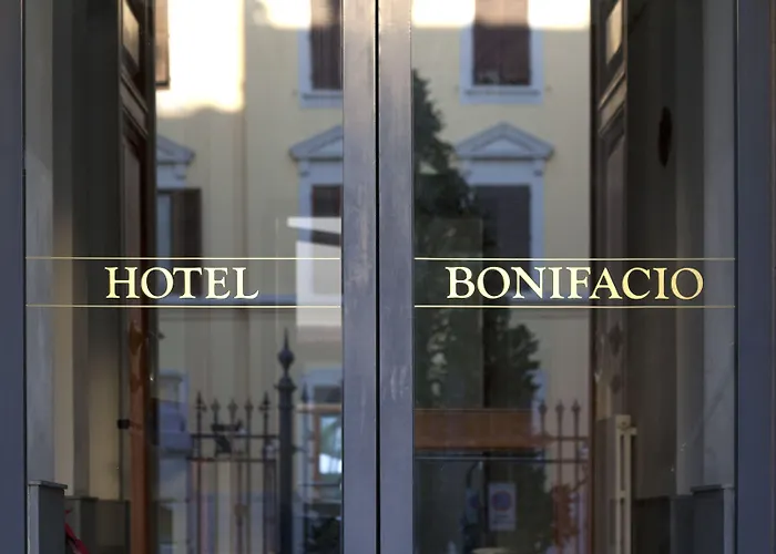 Hotel Bonifacio 3*